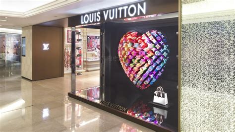 louis vuitton dfs chinachem